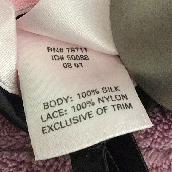 NEW Vtg.💕 Victoria’s Secret Long nightie - Picture 14 of 14